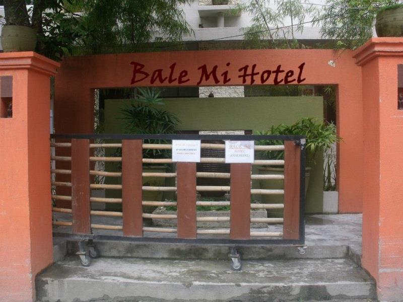 Готель Bale Mi Balabag  Екстер'єр фото